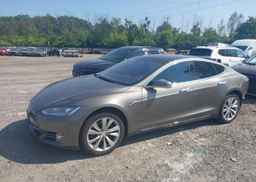2015 TESLA Model S 85D