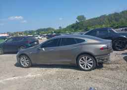 2015 TESLA Model S 85D