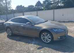 2015 TESLA Model S 85D