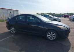 2010 MAZDA 3 I