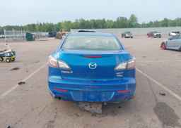 2013 MAZDA MAZDA3