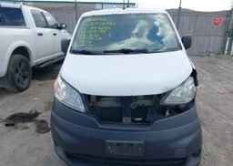 2015 NISSAN NV200 S