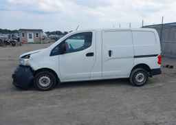 2015 NISSAN NV200 S