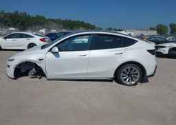 2026 TESLA MODEL Y LONG RANGE