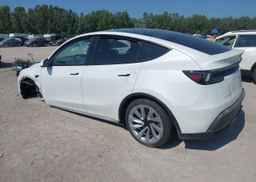 2026 TESLA MODEL Y LONG RANGE