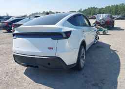 2026 TESLA MODEL Y LONG RANGE