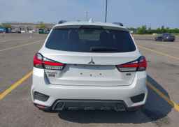 2023 MITSUBISHI RVR GT