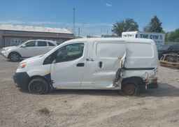 2018 NISSAN NV200 S