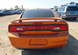 2011 DODGE CHARGER R