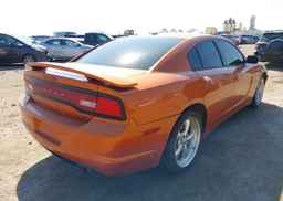 2011 DODGE CHARGER R