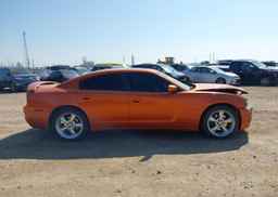 2011 DODGE CHARGER R