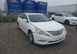 2013 HYUNDAI SONATA GLS