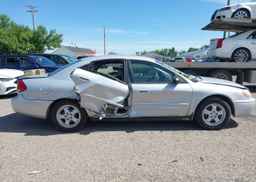 2007 FORD TAURUS SE