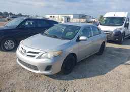 2013 TOYOTA COROLLA S