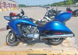 2016 VICTORY MOTORCYCLES VISION