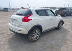 2013 NISSAN JUKE SV
