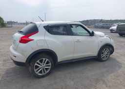 2013 NISSAN JUKE SV
