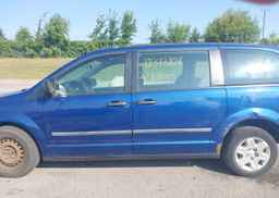 2011 DODGE GRAND CARAVAN EXPRESS