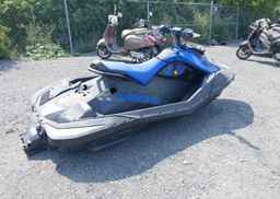 2023 SEADOO SPARK TRIXX