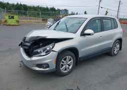 2012 VOLKSWAGEN TIGUAN S