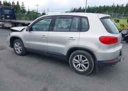 2012 VOLKSWAGEN TIGUAN S
