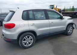 2012 VOLKSWAGEN TIGUAN S