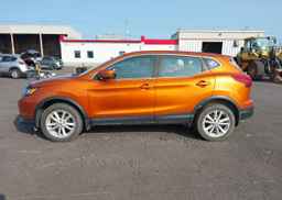 2017 NISSAN QASHQAI S