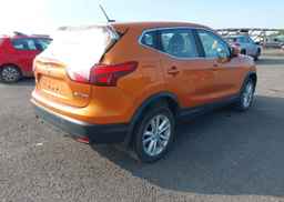 2017 NISSAN QASHQAI S