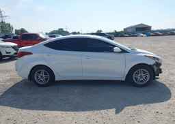 2016 HYUNDAI ELANTRA