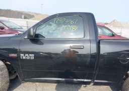 2014 RAM 1500 ST