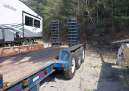 2015 MISKA TRAILER