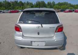 2005 TOYOTA ECHO
