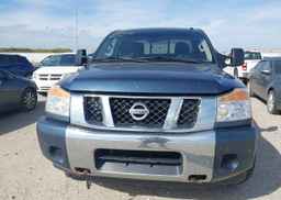 2013 NISSAN TITAN PRO-4X