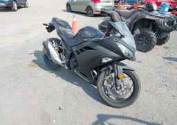 2016 KAWASAKI EX300 B