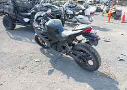 2016 KAWASAKI EX300 B