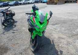 2024 KAWASAKI ZX400 S