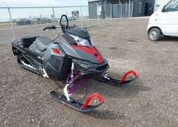 2015 SKIDOO Summit SP 800R