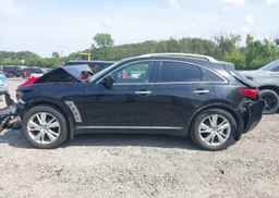2013 INFINITI FX37