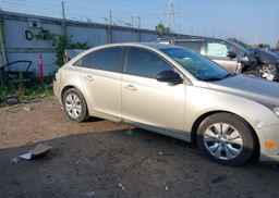 2013 CHEVROLET CRUZE LS