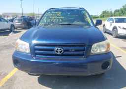 2004 TOYOTA HIGHLANDER LIMITED
