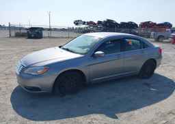 2013 CHRYSLER 200 LX