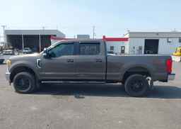 2017 FORD F-250 XLT
