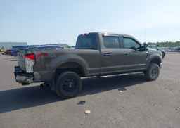 2017 FORD F-250 XLT