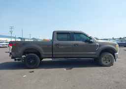 2017 FORD F-250 XLT