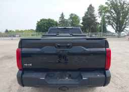 2023 TOYOTA TUNDRA