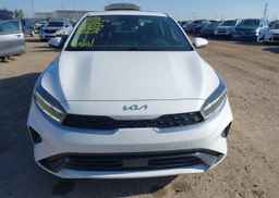 2022 KIA FORTE EX