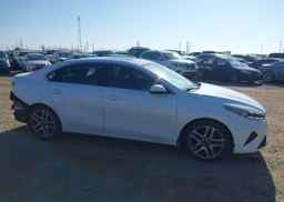 2022 KIA FORTE EX