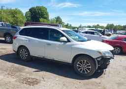 2014 NISSAN PATHFINDER S