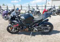 2022 BMW S 1000 RR