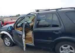 1998 MERCEDES-BENZ ML 320 CLASSIC